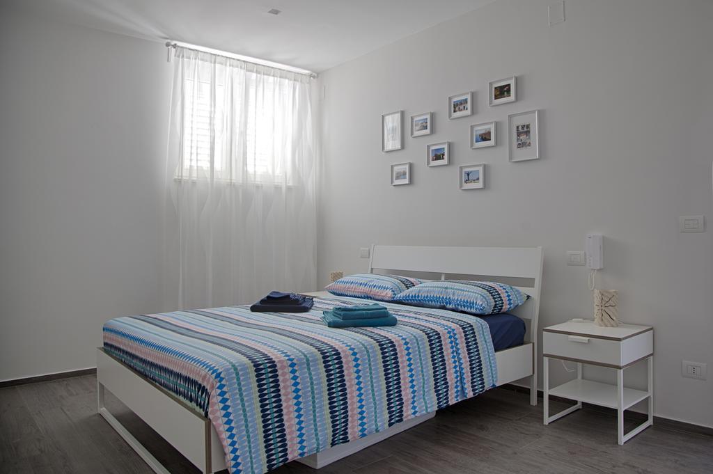 Ferienwohnung Charlotte'S House Locaz. Turistica Polignano a Mare Exterior foto